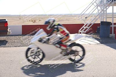 media/Nov-03-2025-Lets Ride (Mon) [[4d74c1c4d3]]/B Group/Grid/